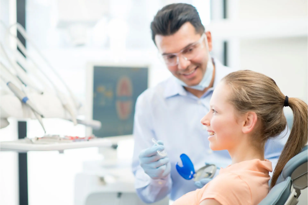 Invisalign-hero-bg